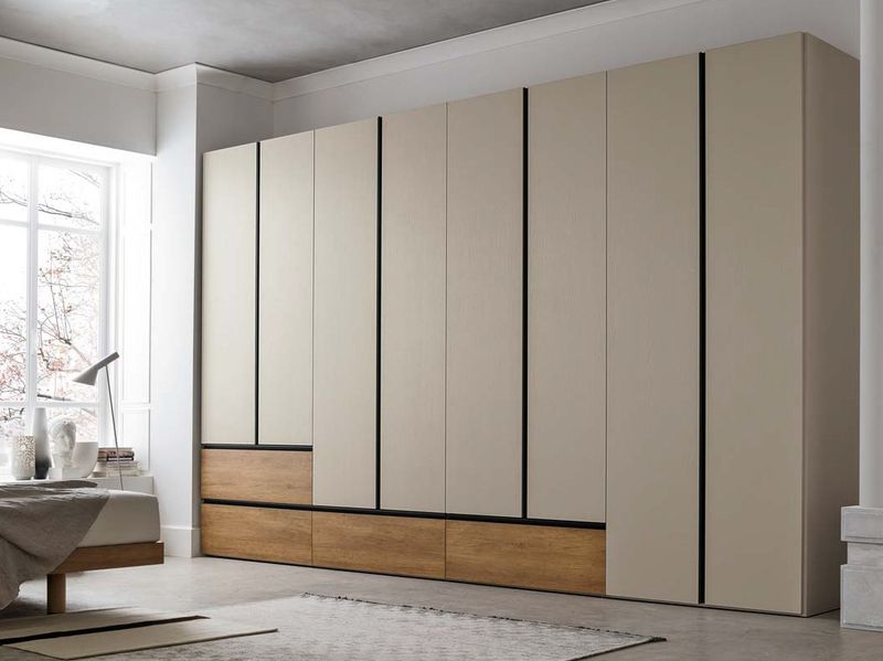 Thi công tủ quần áo đẹp, chất lượng tại TP.HCM