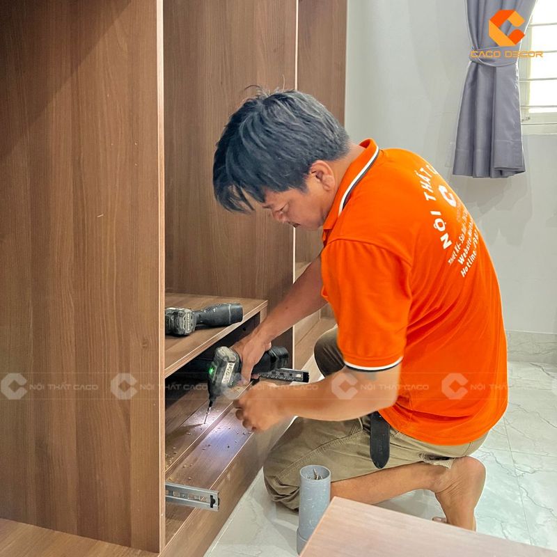 Quy trình thi công tủ quần áo 3 Đội thi công tủ quần áo tại nhà